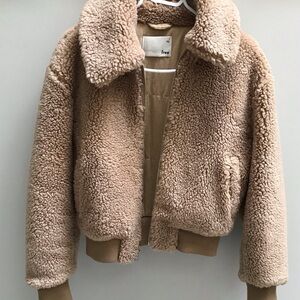 Aritzia Sherpa jacket
